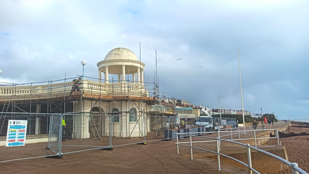 Photo of Scaffolding on the Colonnade