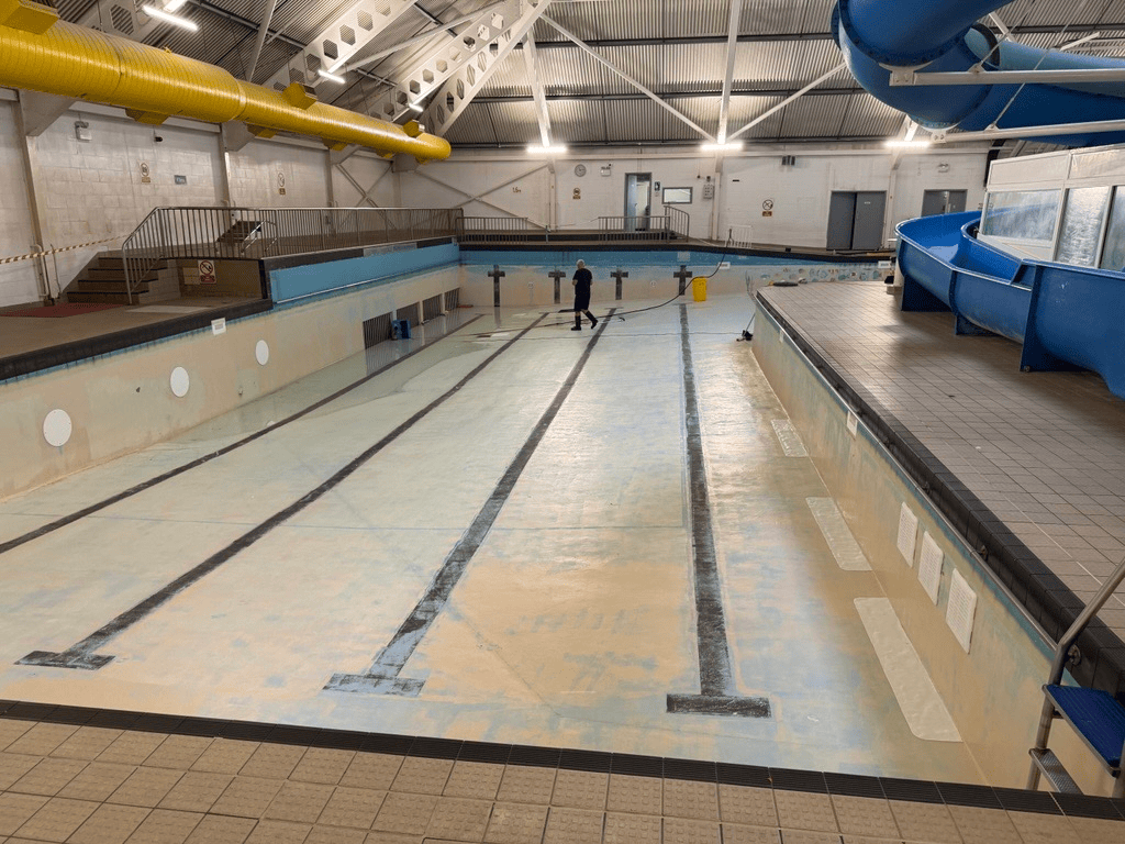 Photo of drained pool